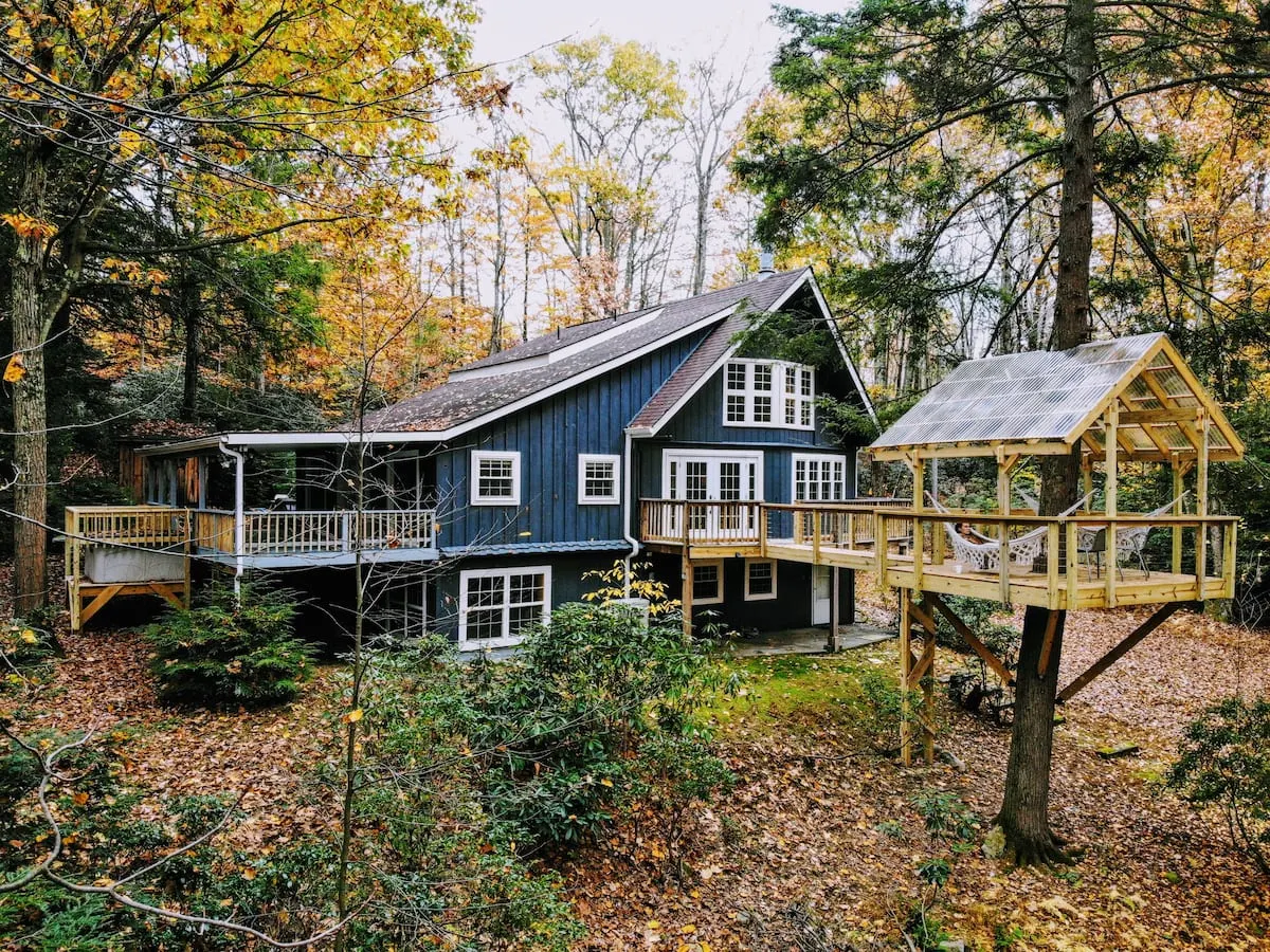 Treehouse Chalet in pensylvania