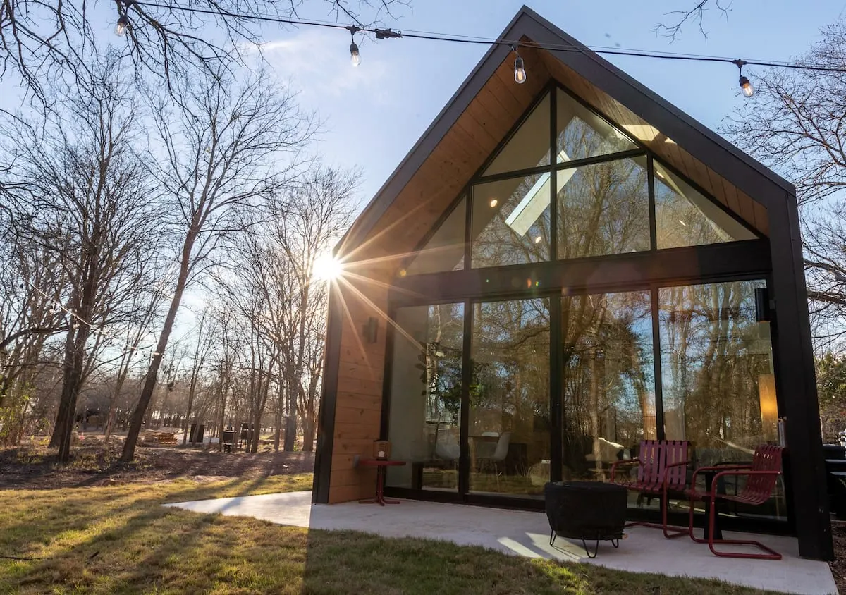 airbnb in texas with large windows