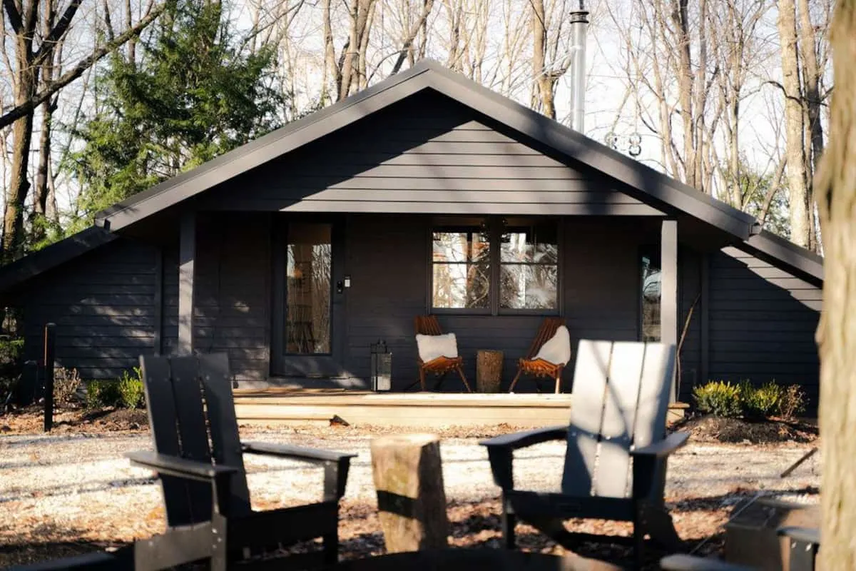 black home in Ohio