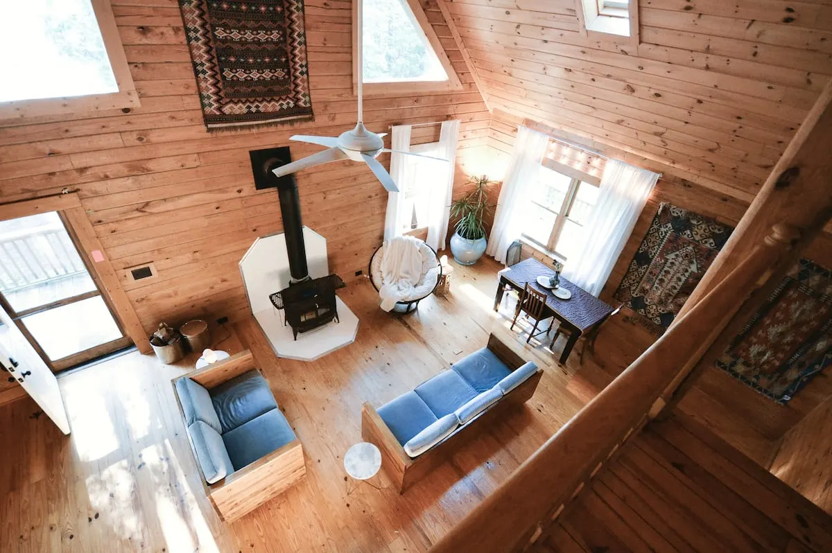 rustic cabin in Georgia