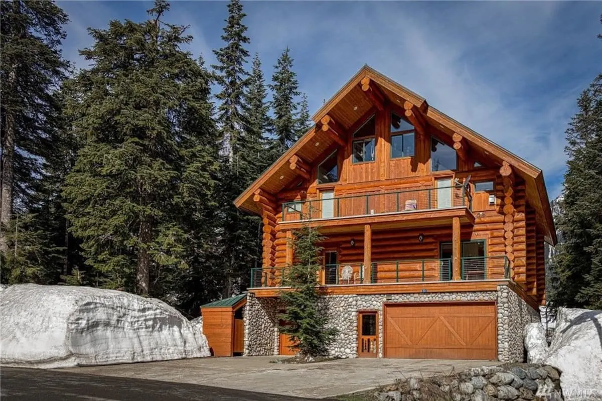 Log cabin in Washington